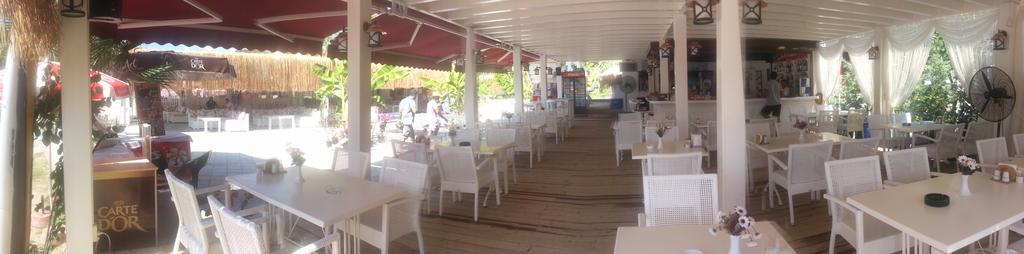 Golden Sand Beach Club & Caravan Holidays Ölüdeniz Esterno foto