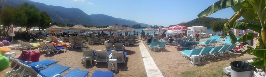 Golden Sand Beach Club & Caravan Holidays Ölüdeniz Esterno foto