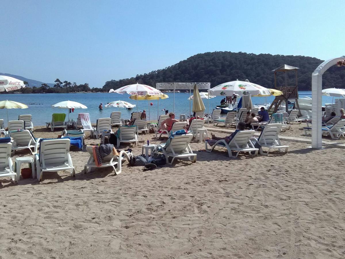 Golden Sand Beach Club & Caravan Holidays Ölüdeniz Esterno foto