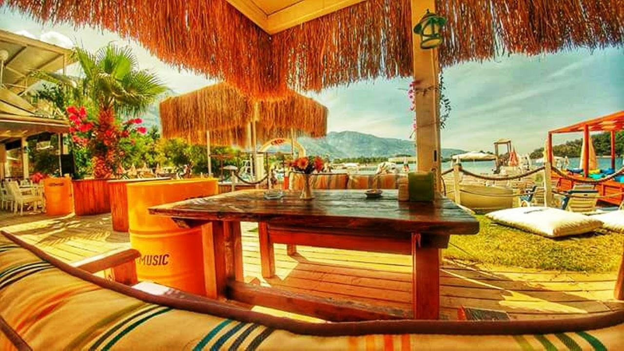 Golden Sand Beach Club & Caravan Holidays Ölüdeniz Esterno foto