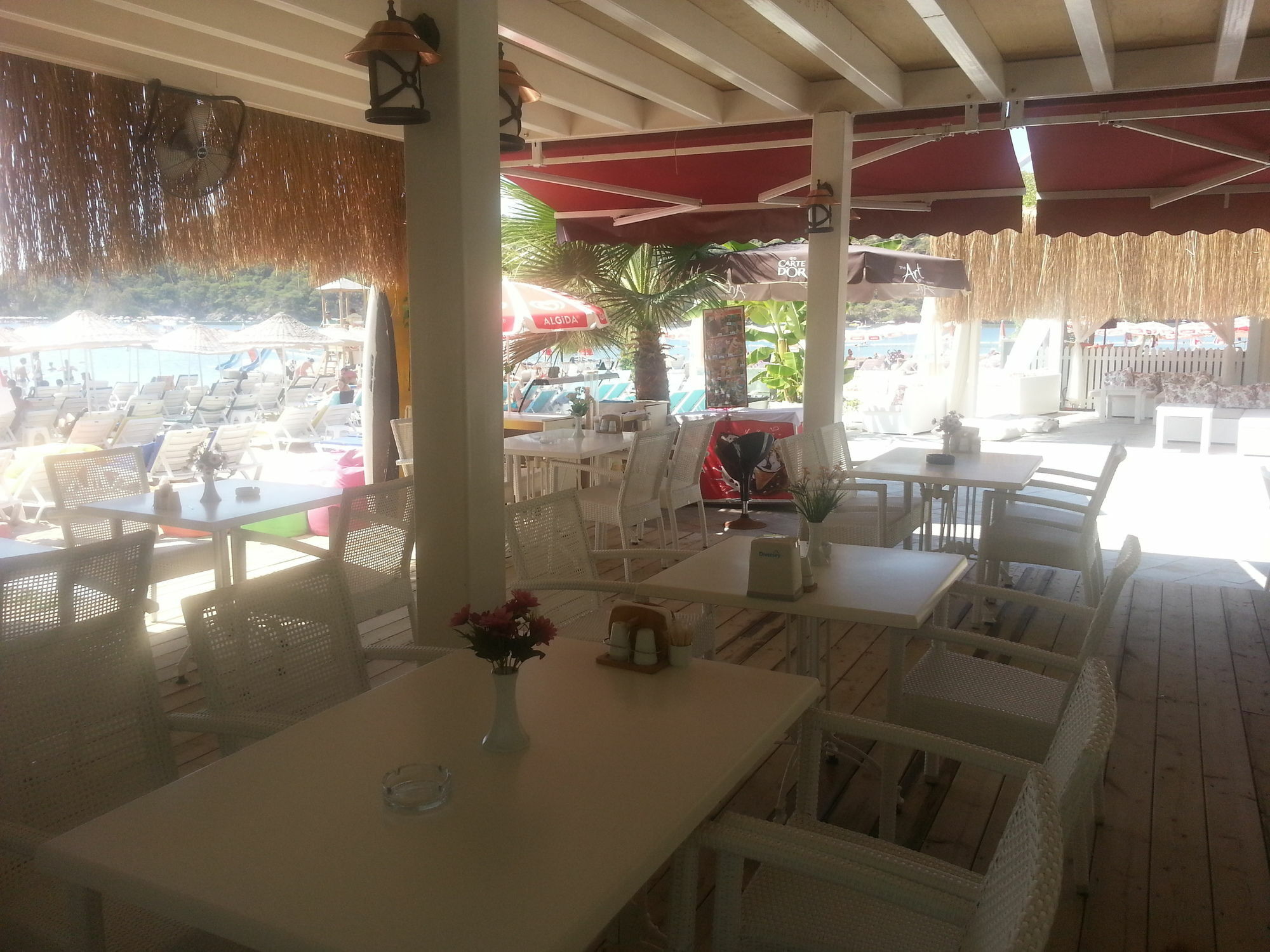 Golden Sand Beach Club & Caravan Holidays Ölüdeniz Esterno foto