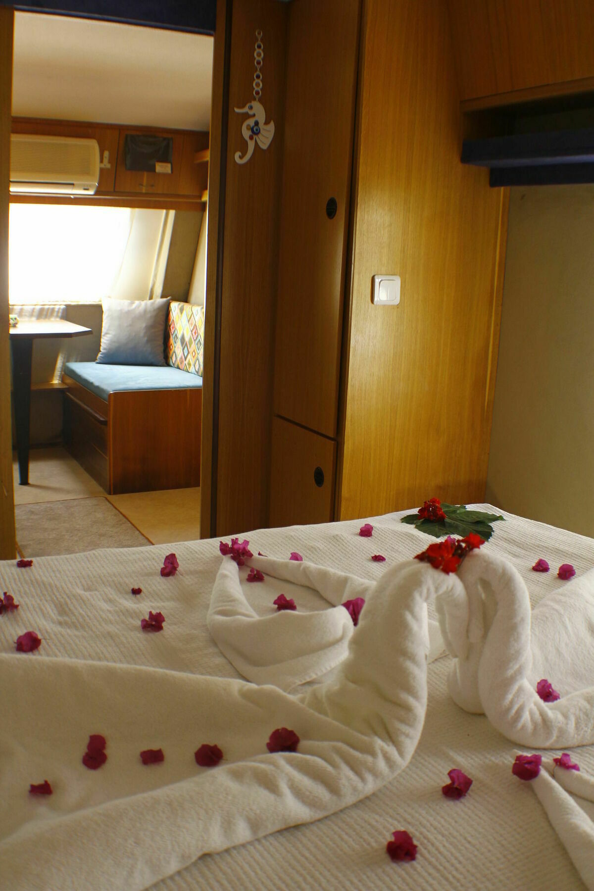 Golden Sand Beach Club & Caravan Holidays Ölüdeniz Esterno foto
